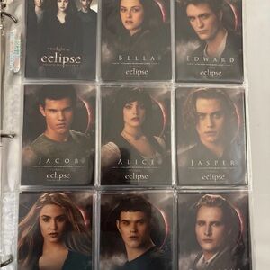 The Twilight Saga Eclipse Trading Cards- Like New - almost a full 1-80 first set